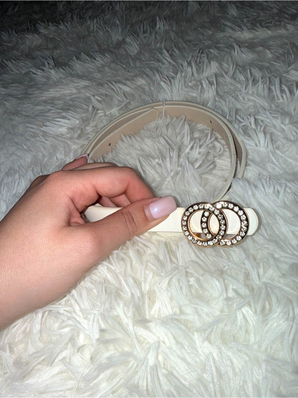 Windsor White Belt with Interlocking Circles